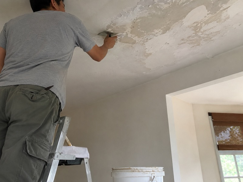 Servis repair rumah — siling rosak